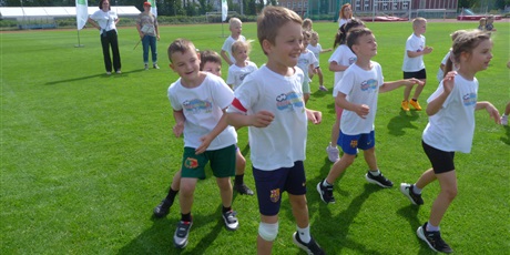 Powiększ grafikę: zwyciesto-zabek-w-finale-gdanskiej-spartakiady-przedszkolaka-700831.jpg