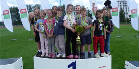 Powiększ grafikę: zwyciesto-zabek-w-finale-gdanskiej-spartakiady-przedszkolaka-700866.jpg