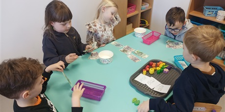 Powiększ grafikę: A tymczasem w grupie Sówek 