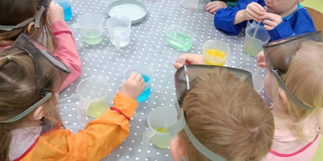 Powiększ grafikę: A tymczasem w grupie Sówek 