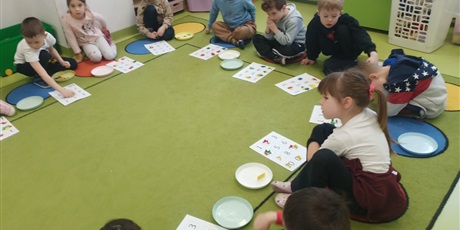 Powiększ grafikę: A tymczasem w grupie Sówek 