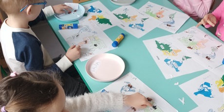Powiększ grafikę: A tymczasem w grupie Sówek 