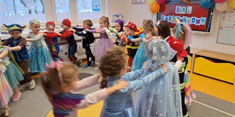 Powiększ grafikę: BAL KARNAWAŁOWY