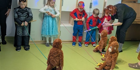 Powiększ grafikę: Bal karnawałowy