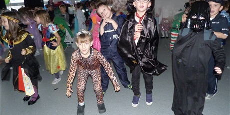 Powiększ grafikę: BAL KARNAWAŁOWY