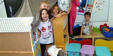 Powiększ grafikę: BAWIMY SIĘ