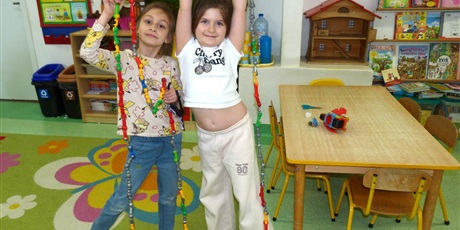 Powiększ grafikę: BAWIMY SIĘ