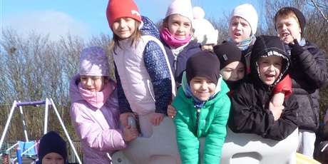 Powiększ grafikę: BAWIMY SIĘ W OGRODZIE