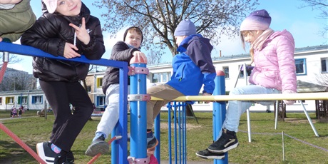 Powiększ grafikę: BAWIMY SIĘ W OGRODZIE