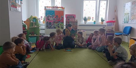 Powiększ grafikę: Cała Polska czyta dzieciom 