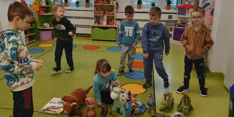 Powiększ grafikę: Dzień Dinozaura