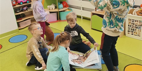 Powiększ grafikę: Dzień Dinozaura