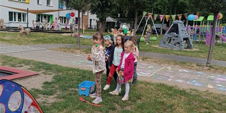 Powiększ grafikę: DZIEŃ DZIECKA