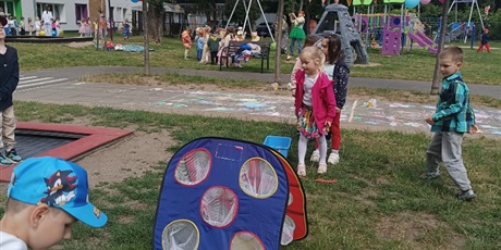 Powiększ grafikę: DZIEŃ DZIECKA