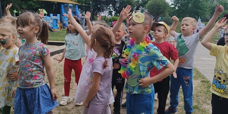 Powiększ grafikę: DZIEŃ DZIECKA