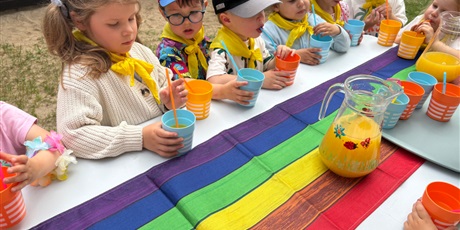 Powiększ grafikę: Dzień Dziecka