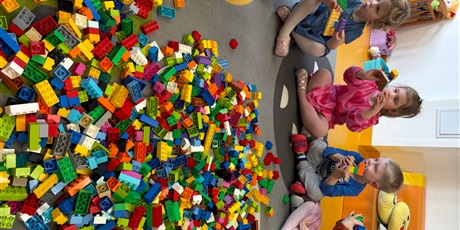 Powiększ grafikę: Dzień Lego