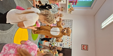 Powiększ grafikę: Dzień Misia