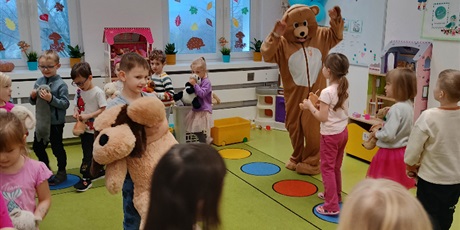 Powiększ grafikę: Dzień Pluszowego Misia 