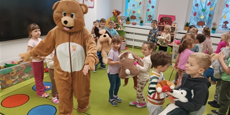 Powiększ grafikę: Dzień Pluszowego Misia 