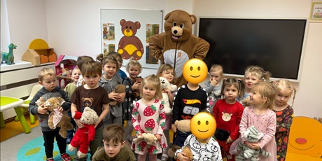 Powiększ grafikę: Dzień Pluszowego Misia