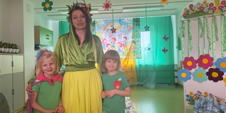 Powiększ grafikę: Dzień Wiosny