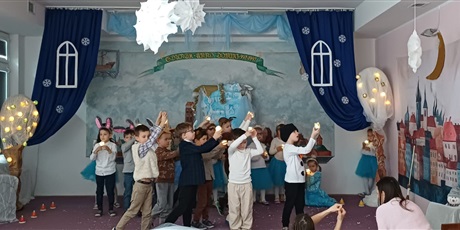 Powiększ grafikę: II przegląd teatrzyków 