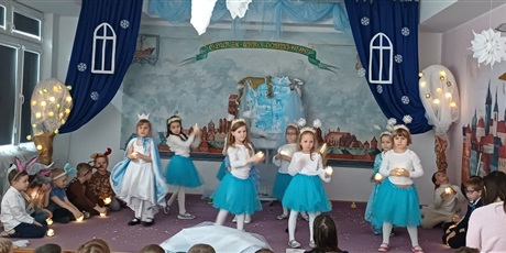 Powiększ grafikę: II przegląd teatrzyków 