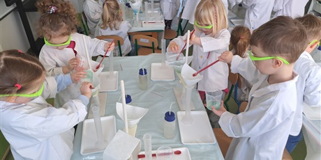Powiększ grafikę: LABORATORIUM KRYSZTAŁÓW