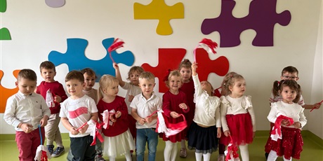 Powiększ grafikę: Święto Niepodległości