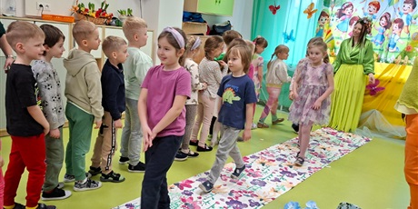 Powiększ grafikę: Pierwszy Dzień Wiosny