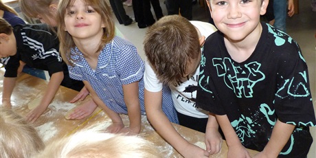 Powiększ grafikę: PIZZA