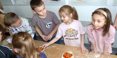 Powiększ grafikę: PIZZA