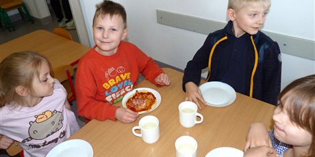 Powiększ grafikę: PIZZA