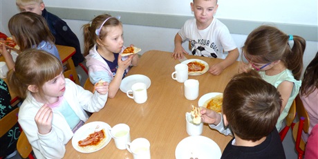 Powiększ grafikę: PIZZA