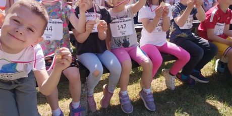 Powiększ grafikę: Przedszkolne bieganie czyli akcja "Sprintem do maratonu"