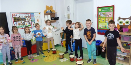 Powiększ grafikę: RYTMIKA