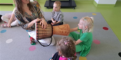 Powiększ grafikę: RYTMIKA