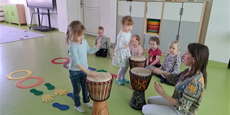 Powiększ grafikę: RYTMIKA