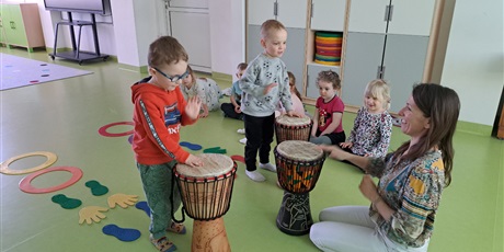 Powiększ grafikę: RYTMIKA