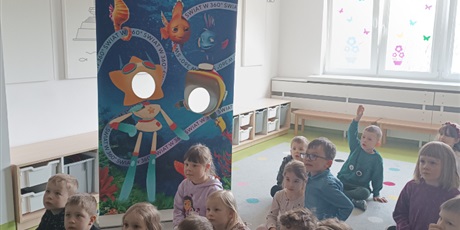 Powiększ grafikę: Kino sferyczne