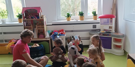 Powiększ grafikę: Sówki uczą się pierwszej pomocy