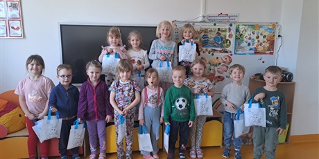 Powiększ grafikę: SPOTKANIE Z ZAJĄCZKIEM WIELKANOCNYM