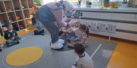 Powiększ grafikę: SPOTKANIE Z ZAJĄCZKIEM WIELKANOCNYM