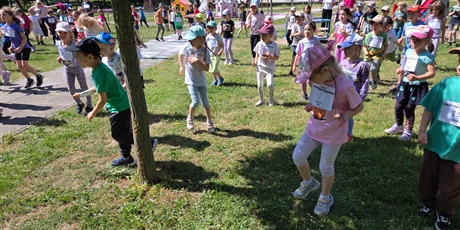 Powiększ grafikę: Sprintem do maratonu i gry terenowe