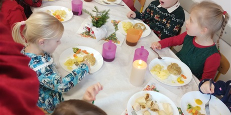 Powiększ grafikę: Świąteczny czas w grupie Sówek