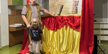 Powiększ grafikę: Teatrzyk