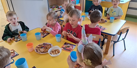 Powiększ grafikę: Urodzinki część 2