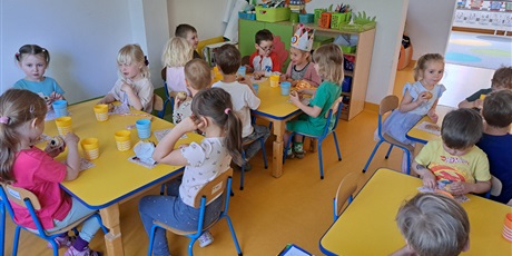 Powiększ grafikę: Urodzinki część 2