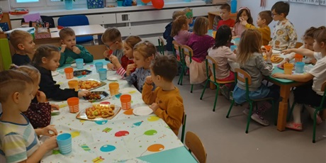 Powiększ grafikę: Urodziny w grupie Sówek